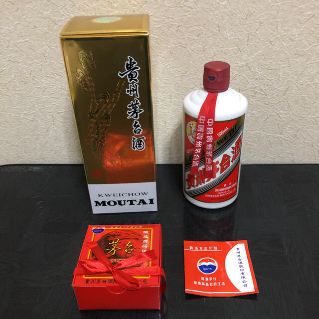 中国茅台酒 食品/飲料/酒の酒(蒸留酒/スピリッツ)の商品写真