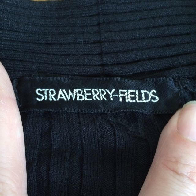 STRAWBERRY-FIELDS(ストロベリーフィールズ)の土日限定値下げ1,200円→800円 レディースのトップス(カットソー(長袖/七分))の商品写真