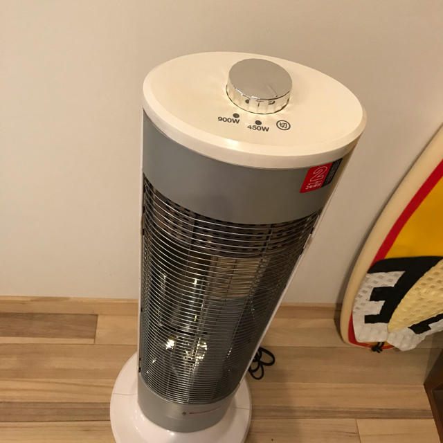 KOIZUMI - 遠赤外線 電気ストーブ コイズミ カーボンヒーターの通販 by 波平's shop|コイズミならラクマ KOIZUMI - 遠赤外線 電気ストーブ コイズミ カーボンヒーターの通販 by 波平's shop|コイズミならラクマ