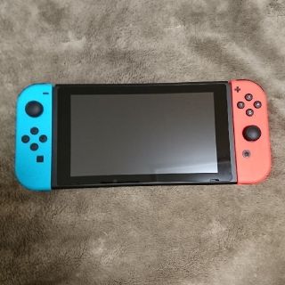 ニンテンドースイッチ(Nintendo Switch)のNintendo Switch　本体(家庭用ゲーム機本体)