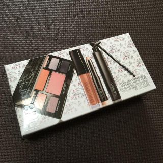 ローラメルシエ(laura mercier)のローラメルシエエクスプレッションセット(その他)