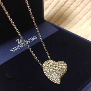 スワロフスキー(SWAROVSKI)の【最終値下げ】定価約2万円 未使用品 正規品 スワロフスキー ハート ネックレス(ネックレス)