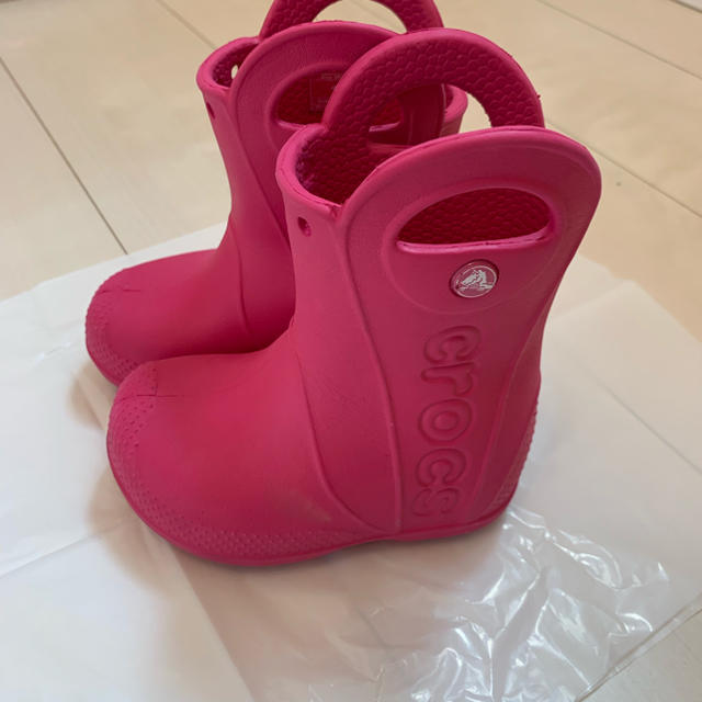 crocs(クロックス)のクロックス キッズ  キッズ/ベビー/マタニティのベビー靴/シューズ(~14cm)(ブーツ)の商品写真