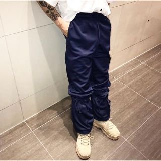 モンクレール ×ジェイダブリューアンダーソン J.W.Anderson PANTALONE ナイロンカーゴロングパンツ  メンズ 46