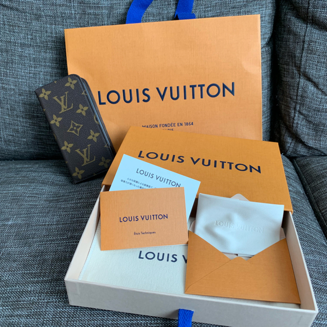 LOUIS VUITTON - ルイヴィトン iPhone7ケースの通販 by ano's shop｜ルイヴィトンならラクマ