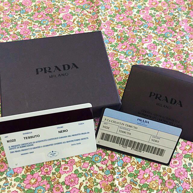 PRADA(プラダ)のPRADA🔑キーケース レディースのファッション小物(キーホルダー)の商品写真