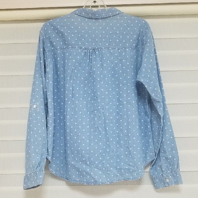 UNIQLO(ユニクロ)のUNIQLO☆デニムシャツ レディースのトップス(シャツ/ブラウス(長袖/七分))の商品写真