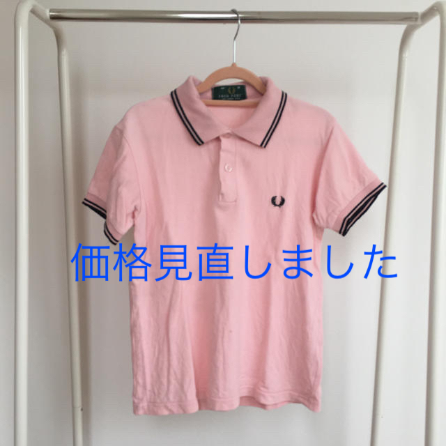 FRED PERRY(フレッドペリー)の価格見直しました【中古品】フレッドペリー ポロシャツ サーモンピンク レディースのトップス(ポロシャツ)の商品写真