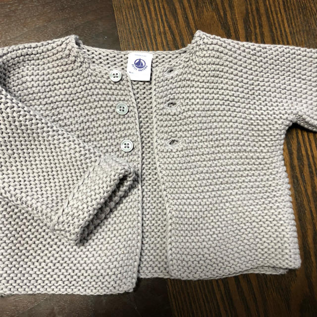 PETIT BATEAU(プチバトー)のnicoruku様専用PETIT BATEAU カーディガン   キッズ/ベビー/マタニティのベビー服(~85cm)(カーディガン/ボレロ)の商品写真