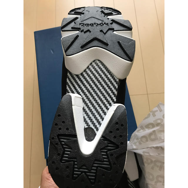 Reebok(リーボック)のリーボック ポンプフューリー サイズ8.5 26.5cm 新品 メンズの靴/シューズ(スニーカー)の商品写真