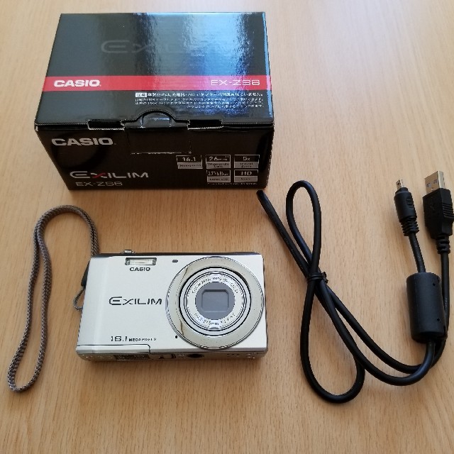 CASIO(カシオ)のCASIO EX-ZS6 スマホ/家電/カメラのカメラ(コンパクトデジタルカメラ)の商品写真