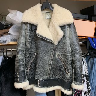 アクネ ムートンコート(レディース)の通販 24点 | ACNEのレディースを アクネ ムートンコート(レディース)の通販 24点 | ACNEのレディースを
