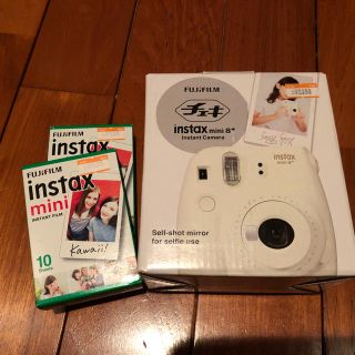 フジフイルム(富士フイルム)の新品 チェキ  本体 フィルム2箱セット(フィルムカメラ)