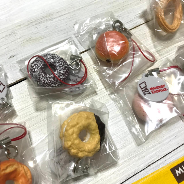 Bandai ミスタードーナツ ミスド ストラップ 全10種 ミニチュア 食品サンプル 新品の通販 By たぴおか S Shop バンダイならラクマ Bandai ミスタードーナツ ミスド ストラップ 全10種 ミニチュア 食品サンプル 新品の通販 By たぴおか S Shop バンダイならラクマ