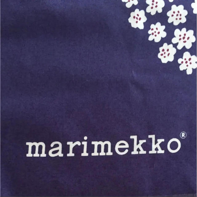 marimekko(マリメッコ)のマリメッコ 大判 ハンカチ スカーフ プケッティ レディースのファッション小物(バンダナ/スカーフ)の商品写真