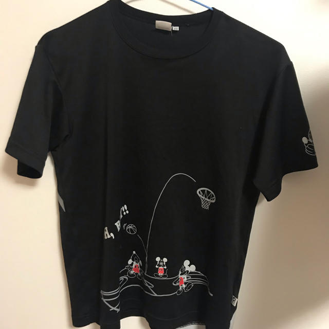 Disney(ディズニー)のミッキー バスケTシャツ キッズ/ベビー/マタニティのキッズ服男の子用(90cm~)(Tシャツ/カットソー)の商品写真