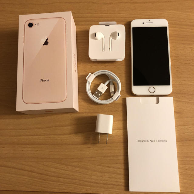 iPhone8plus 64GB ゴールド　SIMロック解除済み