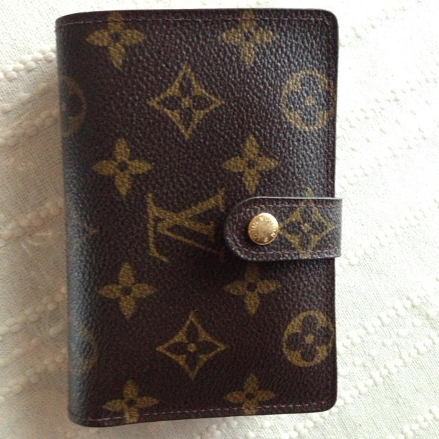 LOUIS VUITTON - Louis Vuitton財布