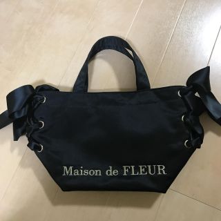 メゾンドフルール(Maison de FLEUR)のメゾンドフルール サイドリボントートバッグ(トートバッグ)