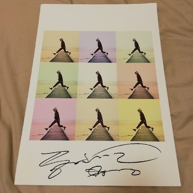 コン·ユ　サイン入り　Autographed photo