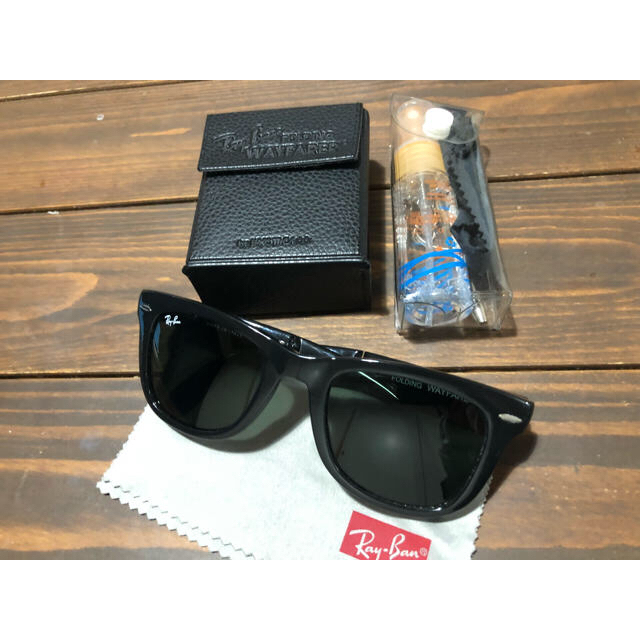 Ray-Ban(レイバン)のRay-Ban WAYFARER サングラス 折りたたみ メンズのファッション小物(サングラス/メガネ)の商品写真