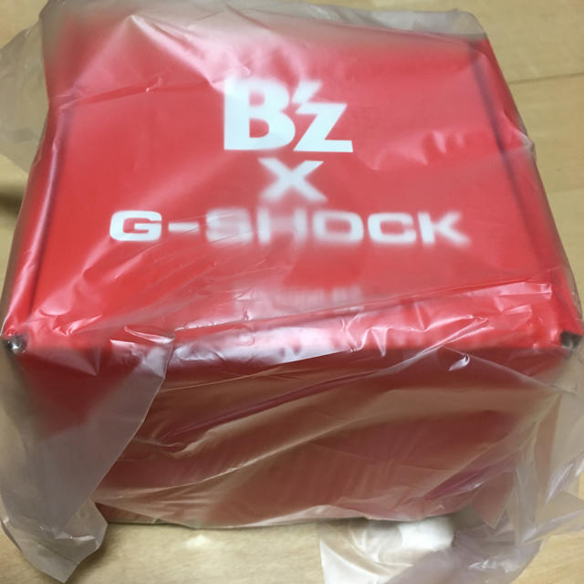 G-SHOCK(ジーショック)のB’z G-SHOCK DW-6900 RED  SCENES レッド 赤 メンズの時計(腕時計(デジタル))の商品写真