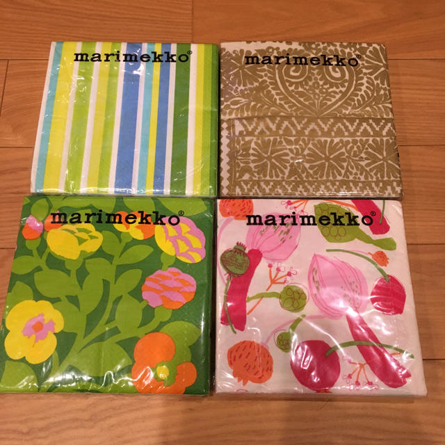 marimekko(マリメッコ)のマリメッコ ペーパーナプキン 未開封 インテリア/住まい/日用品のキッチン/食器(テーブル用品)の商品写真