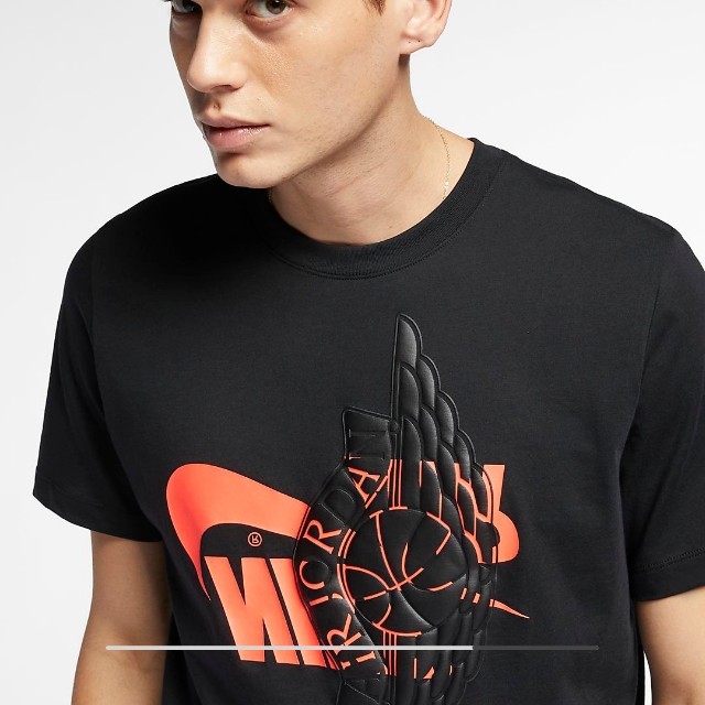 NIKE(ナイキ)のNIKE FUTURA WINGS TEE size M メンズのトップス(Tシャツ/カットソー(半袖/袖なし))の商品写真