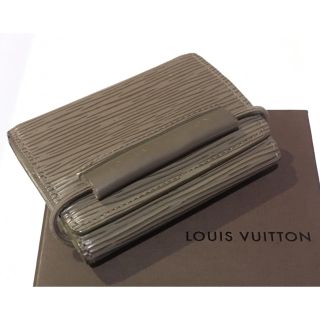 ルイヴィトン(LOUIS VUITTON)のエピ エラスティック コンパクト 財布 美品 コインケース 革(財布)