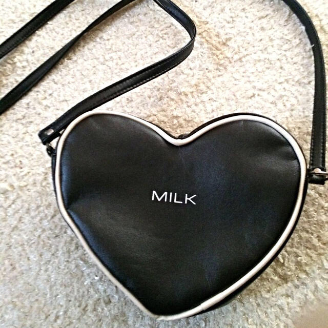 MILK(ミルク)の※難あり MILKハートポシェット レディースのバッグ(ショルダーバッグ)の商品写真