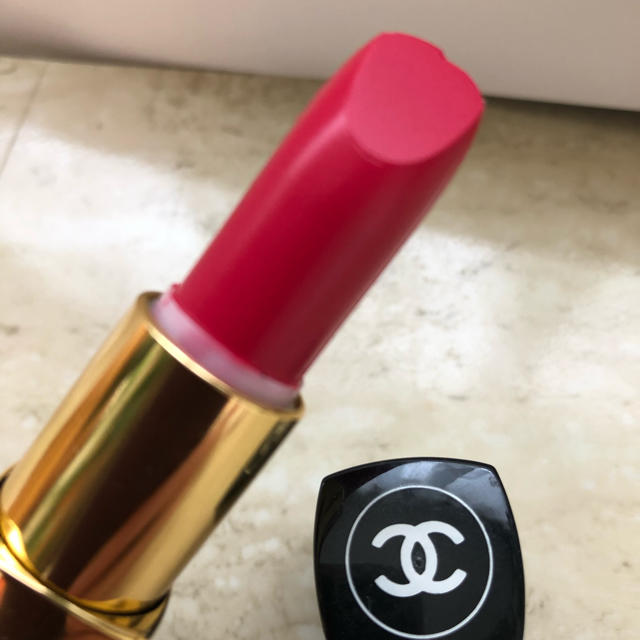 CHANEL(シャネル)の【CHANEL】新品 ROUGE A LEVES  シャネル口紅 コスメ/美容のベースメイク/化粧品(口紅)の商品写真