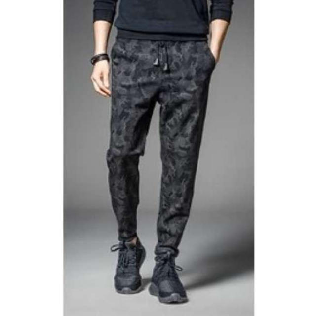 メンズ 迷彩 ジョガーパンツ 9分丈 スウェット ブラック カモフラ XXL メンズのパンツ(チノパン)の商品写真