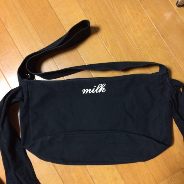 MILK(ミルク)のMILKショルダーバッグ レディースのバッグ(ショルダーバッグ)の商品写真