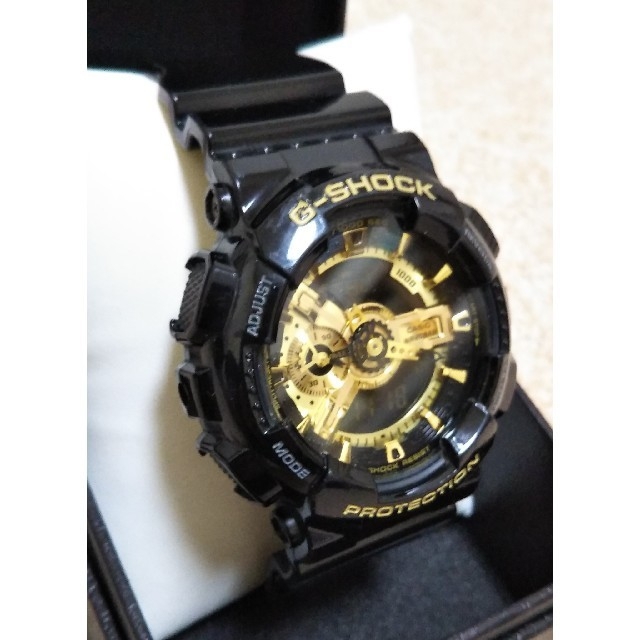 商談中 G-SHOCK  「GA-110GB」ゴールド①