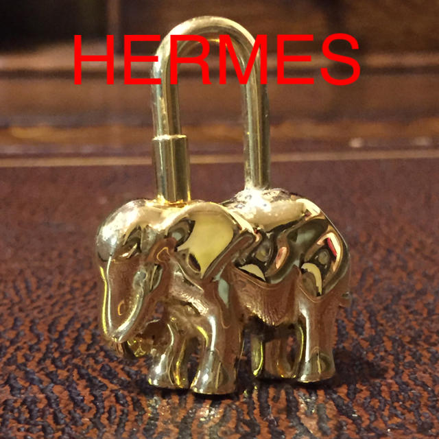 Hermes(エルメス)のHERMES エルメス ⭐︎ カデナ 象 キーホルダー ネックレストップ レディースのファッション小物(キーホルダー)の商品写真