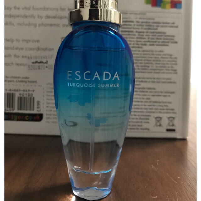 ESCADA(エスカーダ)のescada  ターコイズ サマー TURQUOISE SUMMER コスメ/美容の香水(香水(女性用))の商品写真