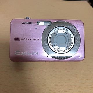 カシオ(CASIO)のカシオ EXILIM  デジカメ ピンク(コンパクトデジタルカメラ)