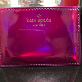 ケイトスペードニューヨーク(kate spade new york)のカード入れ(名刺入れ/定期入れ)