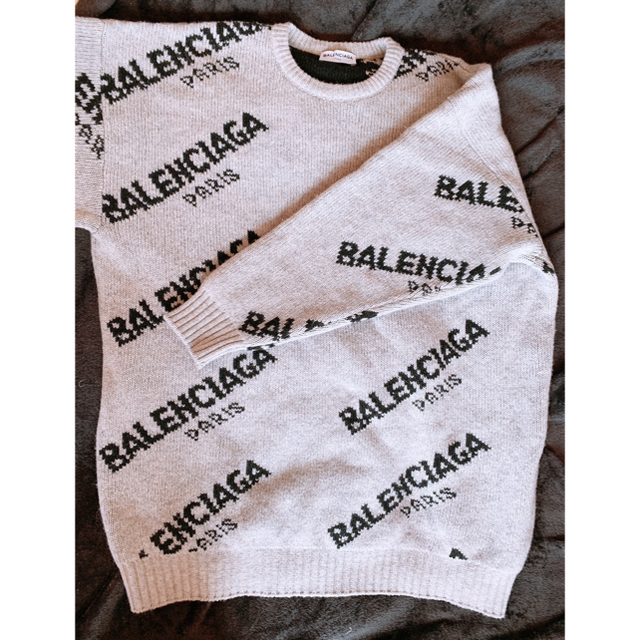 Balenciaga(バレンシアガ)のBALENCIAGA ロゴニット グレー レディースのトップス(ニット/セーター)の商品写真