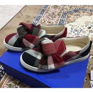 バーバリーブルーレーベル(BURBERRY BLUE LABEL)の新品 ブルーレーベル クレストブリッジ リボン スニーカー(スニーカー)