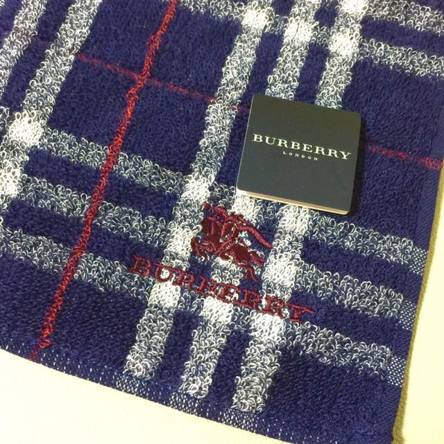 BURBERRY(バーバリー)のバーバリー タオルハンカチ 2枚セット レディースのファッション小物(ハンカチ)の商品写真