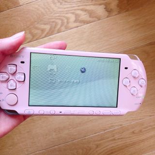 プレイステーションポータブル(PlayStation Portable)のPSP 3000 本体  ピンク(携帯用ゲーム機本体)