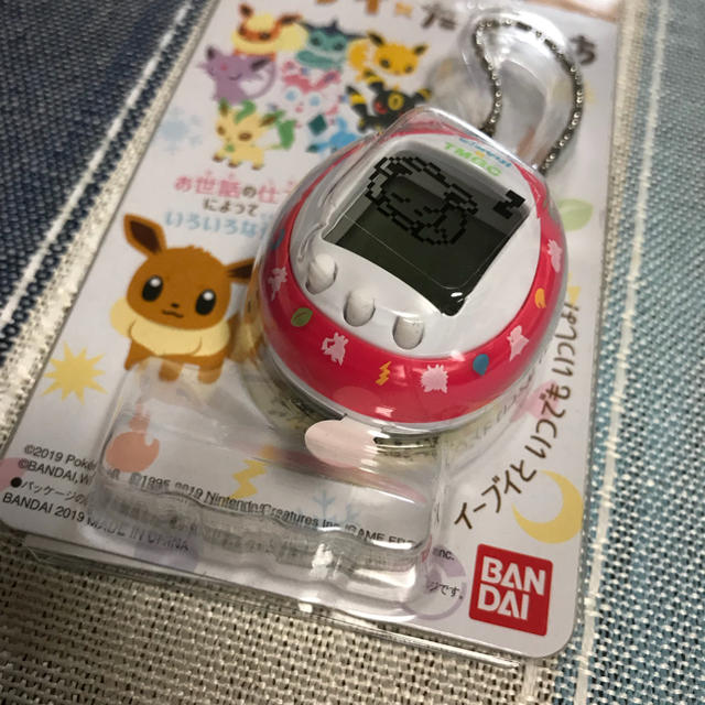 BANDAI(バンダイ)の《あすか様専用》たまごっち ポケモン イーブイ エンタメ/ホビーのおもちゃ/ぬいぐるみ(キャラクターグッズ)の商品写真