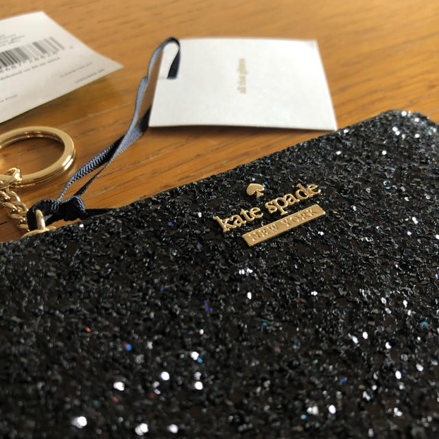 kate spade new york(ケイトスペードニューヨーク)の【sale】 kate spade 新品 グリッター コインケース 黒 レディースのファッション小物(コインケース)の商品写真