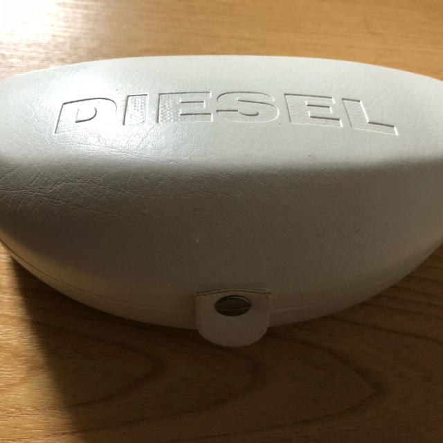 DIESEL(ディーゼル)のサングラス Diesel DS0201 807/CC レディースのファッション小物(サングラス/メガネ)の商品写真