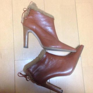 マノロブラニク(MANOLO BLAHNIK)のマノロブラニク ファー ブーツ こっくり 赤系ブラウン(ブーツ)