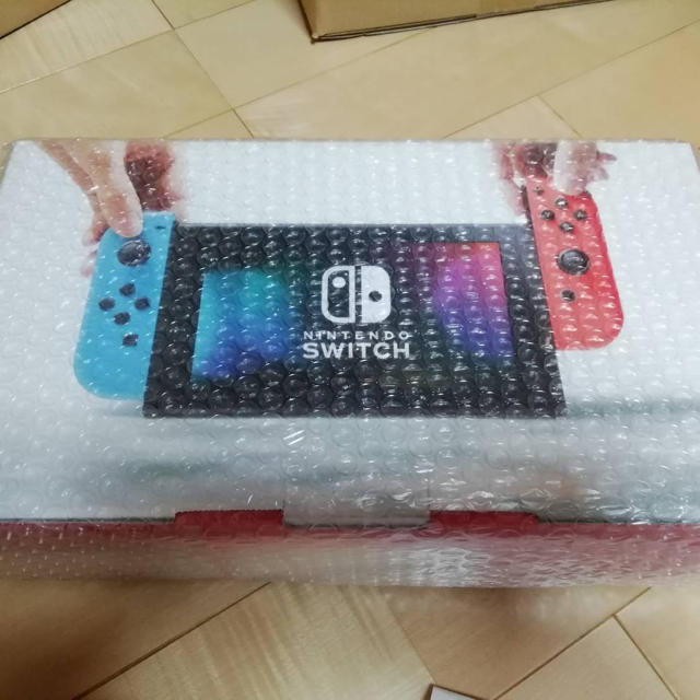 Nintendo Switch Joy-Con (L) ネオンブルー / (R…ゲーム
