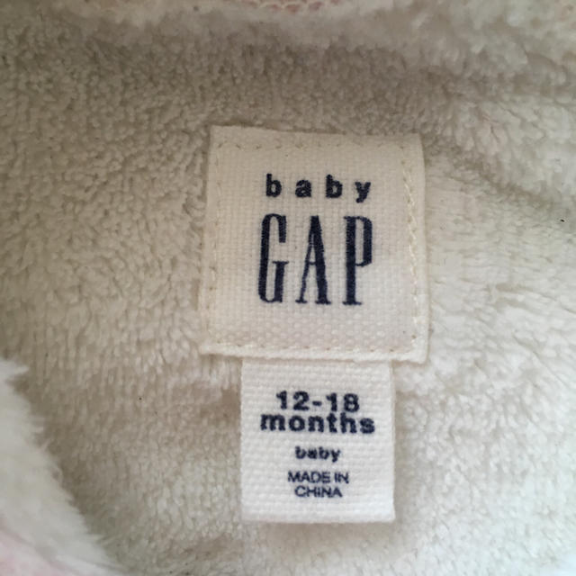 babyGAP(ベビーギャップ)の美品☆babyGAP もこもこクマさんフード付きトレーナー80㎝ピンク キッズ/ベビー/マタニティのベビー服(~85cm)(トレーナー)の商品写真