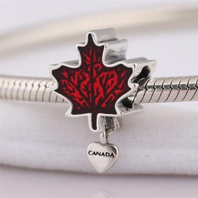 （パンドラ）PANDORA Love Canada チャーム Charm