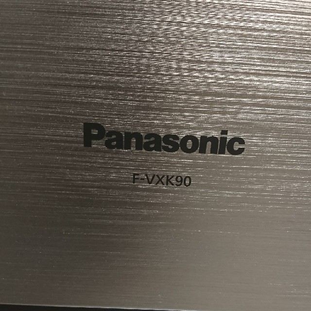 Panasonic(パナソニック)のPanasonic F-VXK90 空気清浄器 美品 スマホ/家電/カメラの生活家電(空気清浄器)の商品写真